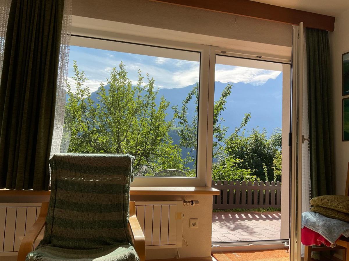 Comfortable Apartment In A Beautiful Surrounding Sautens Exterior foto