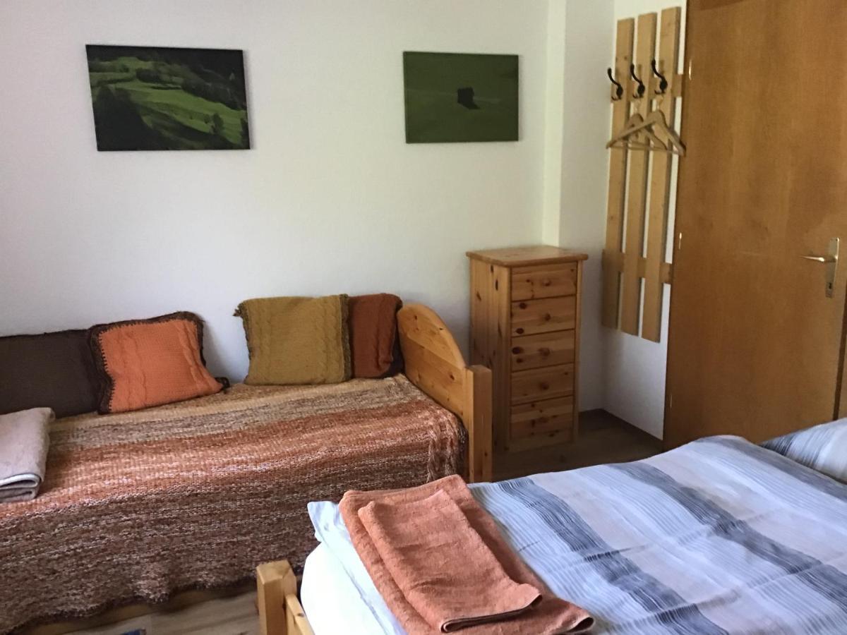 Comfortable Apartment In A Beautiful Surrounding Sautens Exterior foto