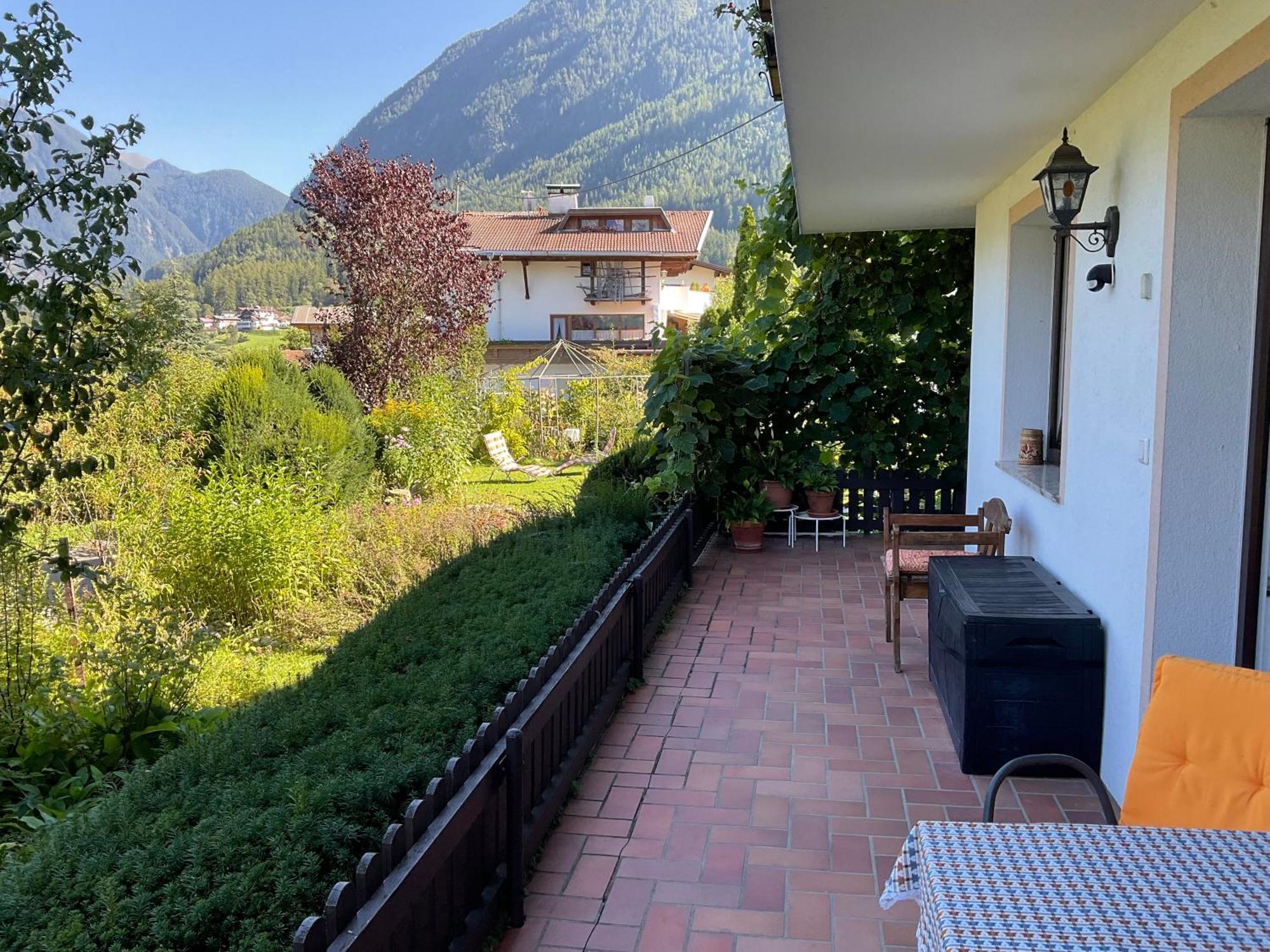 Comfortable Apartment In A Beautiful Surrounding Sautens Exterior foto